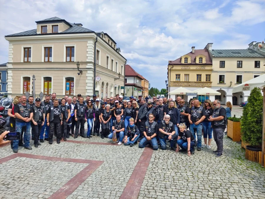 Uczestnicy VII Zlotu Right Riders w Krasnobrodzie, 2022