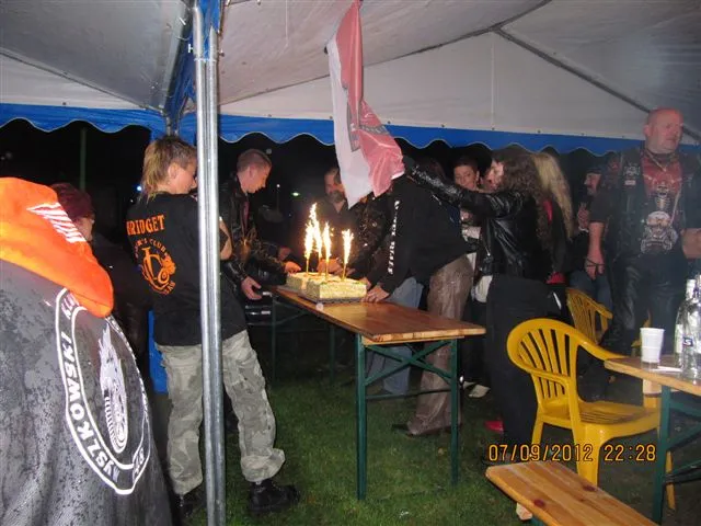 Wiwat Państwo Młodzi — archiwum Right Riders, 2012