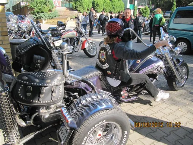 Wiwat Państwo Młodzi — archiwum Right Riders, 2012
