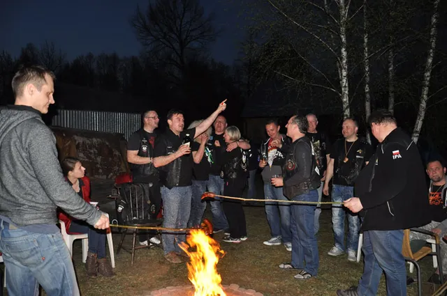 Rozpoczęcie sezonu Kudłata — archiwum Right Riders, 2015