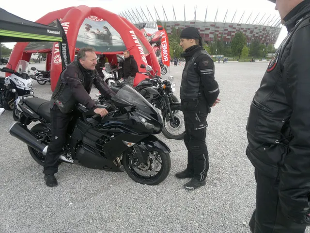 Bezpieczeństwo z Policją — archiwum Right Riders, 2015