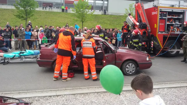 Bezpieczeństwo z Policją — archiwum Right Riders, 2015