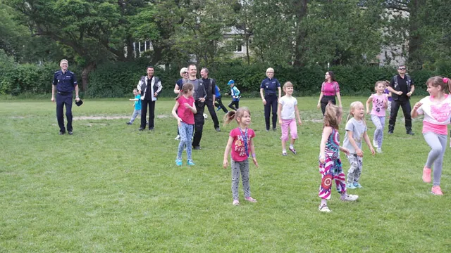 Dzień Dziecka KGP — archiwum Right Riders, 2015